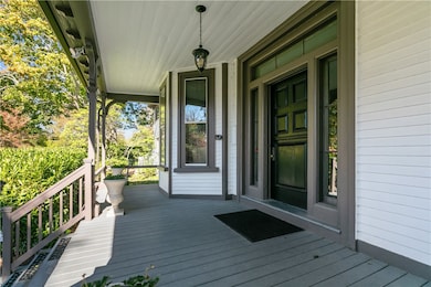 46 Chastellux Ave unit M6, Newport, RI 02840 - photo 6