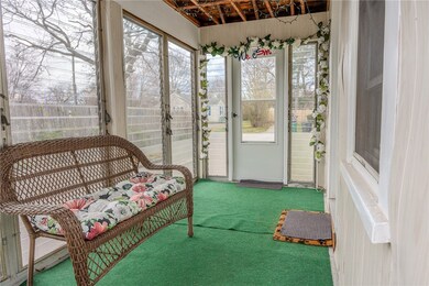 11 Largo Rd, Warwick, RI 02886 - photo 2