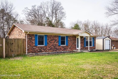 401 Dogwood Dr, Mount Washington, KY 40047 - photo 3