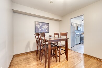 1519 Harbour Ct unit 1A, Schaumburg, IL 60193 - photo 5