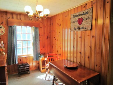 318 S Turnpike Rd, Dalton, PA 18414 - photo 6