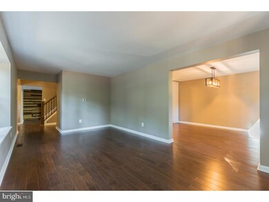 8 Henley Ln, Voorhees, NJ 08043 - photo 4