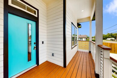 3646 Nathaniel Brown St, Houston, TX 77021 - photo 5