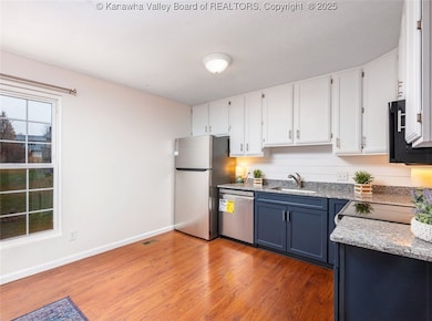 5208 Bethany Dr, Charleston, WV 25313 - photo 6