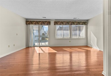 511 Child St unit 307, Warren, RI 02885 - photo 4