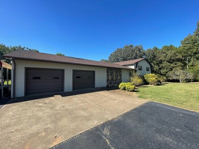 3000 Bear Creek Rd, Mansfield, TN 38236 - photo 3