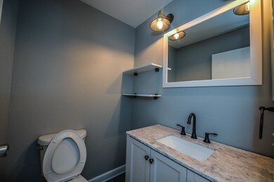 521 Cumberland Trail unit A, Roselle, IL 60172 - photo 2