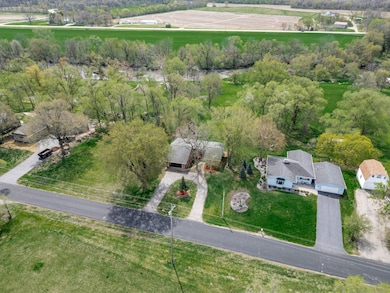 4610 E Creek Road, Beloit, WI 53511