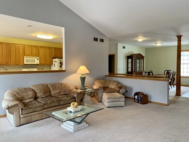 1531 Southridge Trail, Algonquin, IL 60102 - photo 5