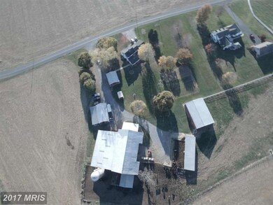 6628 Angle Rd, Chambersburg, PA 17202 - photo 3