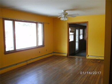 Alt View: Living Room