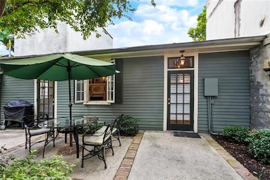 Unit D Detached cottage