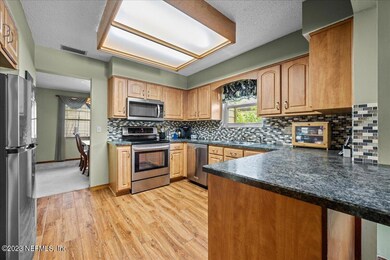 10-JWLeePhoto-1335