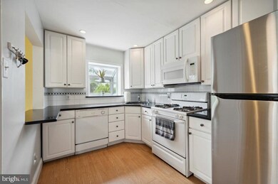 669 Georges Ln, Ardmore, PA 19003 - photo 7