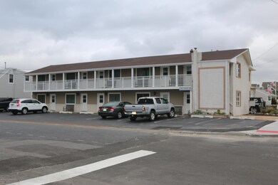 1806 Grand Central 001