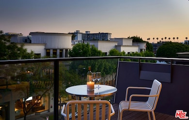 8899 Beverly Blvd unit 5F, West Hollywood, CA 90048 - photo 3