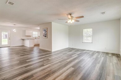 641 Springfield Rd, Springtown, TX 76082 - photo 5