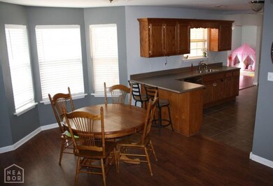 7402 Deerwood Dr, Paragould, AR 72450 - photo 6