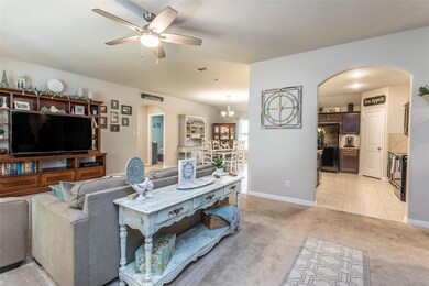 1615 S Lindsay St, Gainesville, TX 76240 - photo 3