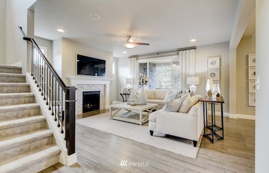 765 SE Nordmann Loop unit 33, Port Orchard, WA 98366 - photo 3