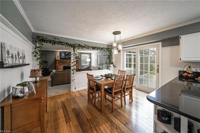 610 Thornhill Ln, Aurora, OH 44202 - photo 7