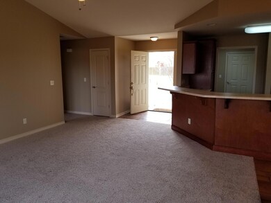 Living rm to entry