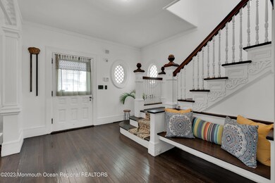 Foyer with Built-in Bench