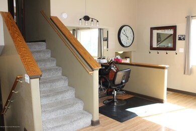 Wet Bar Area?