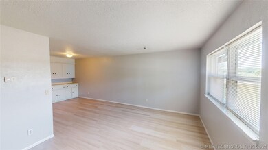 101 N Frankfort Ave unit 103, Sperry, OK 74073 - photo 5