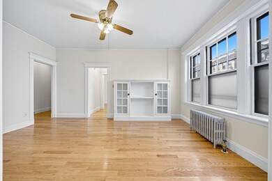 4 Crawford St unit 4, Cambridge, MA 02139 - photo 3