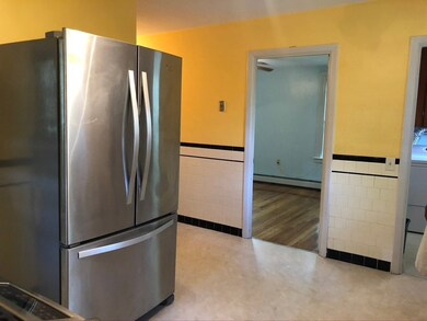 27 Princeton Ave, Providence, RI 02907 - photo 4