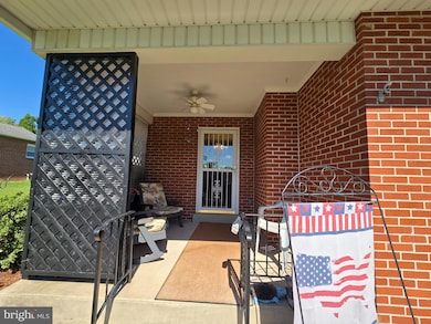 3325 Willow Grove Ave, Reading, PA 19605 - photo 4