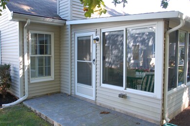 1565 Sweetbay Dr, Toms River, NJ 08755 - photo 5