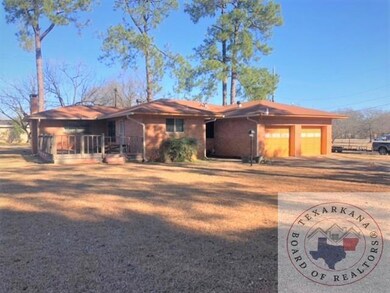 911 Tucker St, Texarkana, TX 75501 - photo 3