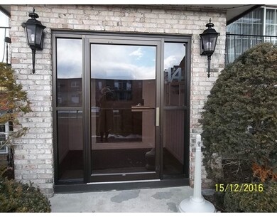 14 Williamsburg Ct unit 4, Shrewsbury, MA 01545 - photo 2