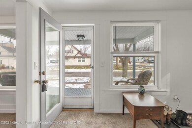 112 E Washington St, Grand Ledge, MI 48837 - photo 5