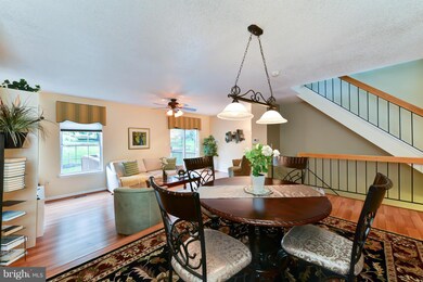 12231 Wye Oak Commons Cir unit 74, Burke, VA 22015 - photo 2