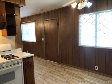 2315 S Poplar St, Sapulpa, OK 74066 - photo 7