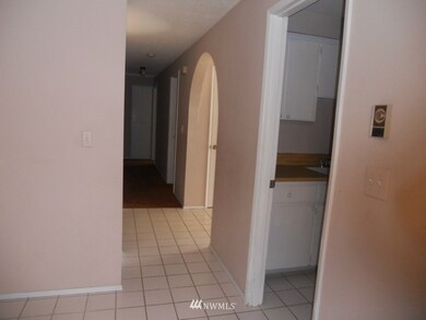 unlisted-address, Longview, WA 98632 - photo 7