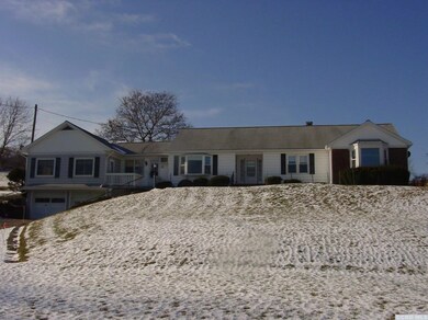 268 Middle Rd, Hudson, NY 12534 - photo 5