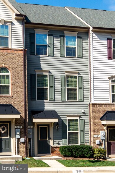 7206 Winding Hills Dr, Hanover, MD 21076 - photo 2