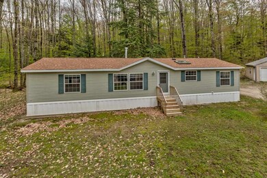 67 Sky Farm Rd, Deering, NH 03244 - photo 3