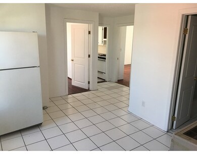 670 Plymouth Ave unit 6, Fall River, MA 02721 - photo 2