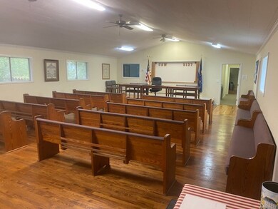 513 S Ramsey St, Manchester, TN 37355 - photo 3