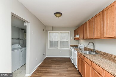 8521 Pioneer Dr, Severn, MD 21144 - photo 5