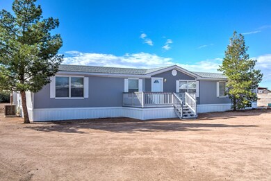 2055 E Scenic St-4