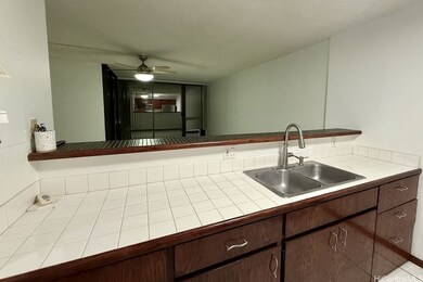 Nuuanu Brookside unit 2202, Honolulu, HI 96817 - photo 4