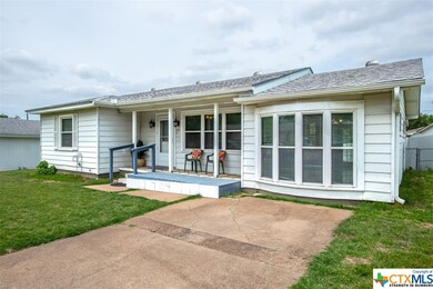 704 Morris Dr, Copperas Cove, TX 76522 - photo 2