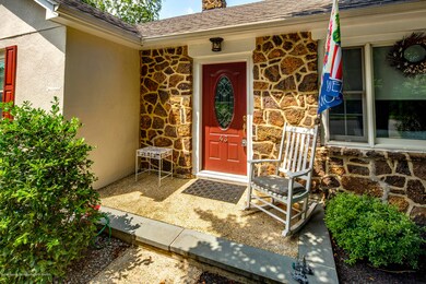 04_Front Entrance