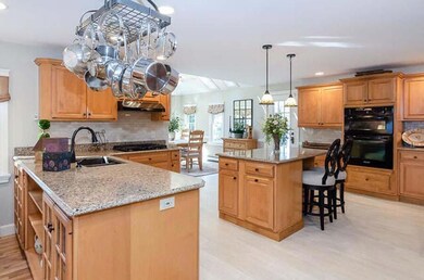 Kitchen Island